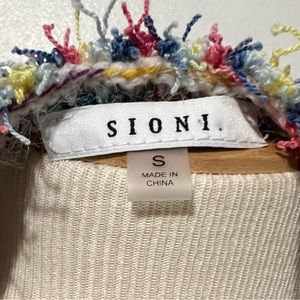 Sweater Sioni size small